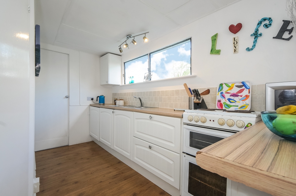 Property for Sale, Chichester Houseboat The Bees Baileys Estate Agent